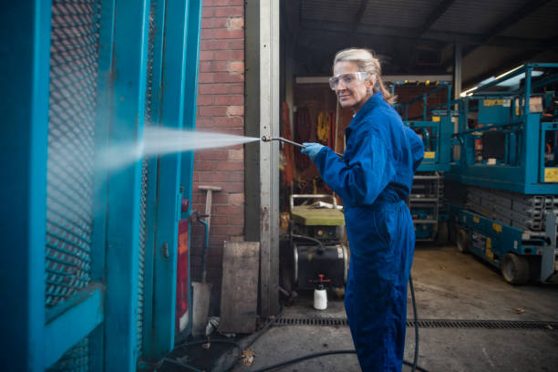 Best Concrete Pressure Washing  in Butler, MO