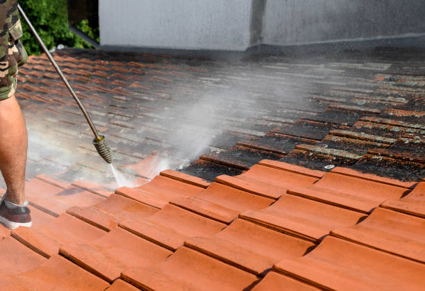Why Choose Our Certified Pressure Washing Experts for Your Project Needs in Butler, MO?