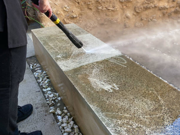 Best Deck Pressure Washing  in Butler, MO